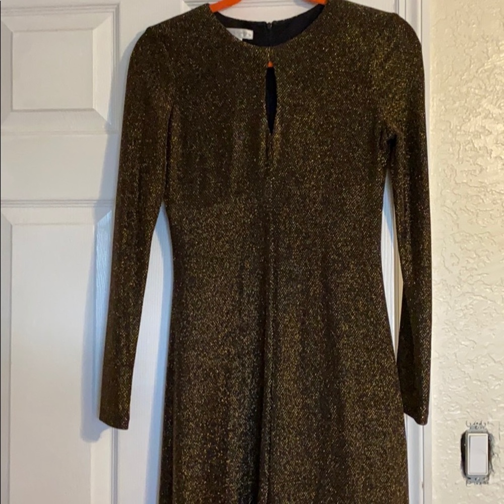 London Times Gold Shimmer Midi Dress